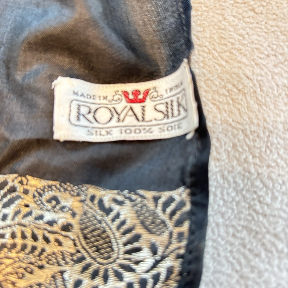 Royal Silk Scarf Black Silk With Gold Metallic Motif And Trim Elegant Art Lux - Picture 3 of 12
